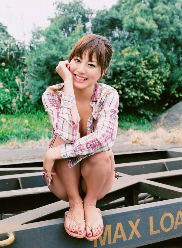 AKB48 Shihara かな Hara Mikie Mihara Yuki Cang Branch カナ [Weekly Playboy] 2010 No.39 Photo Magazine