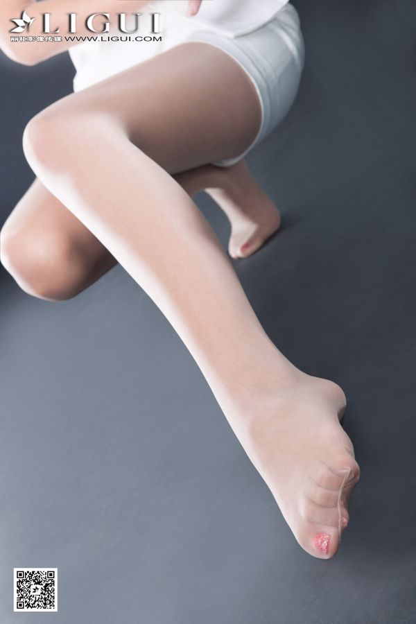 Modelo Sweet "Professional Wear Meat Meias Silk Feet" Obras Completas [丽 柜 LiGui] Beautiful Legs and Jade Foot Photo Picture