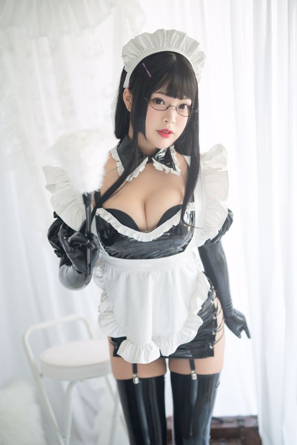 [Beauty Coser] -Bai Ye- "Виниловая горничная Цундэрэ"