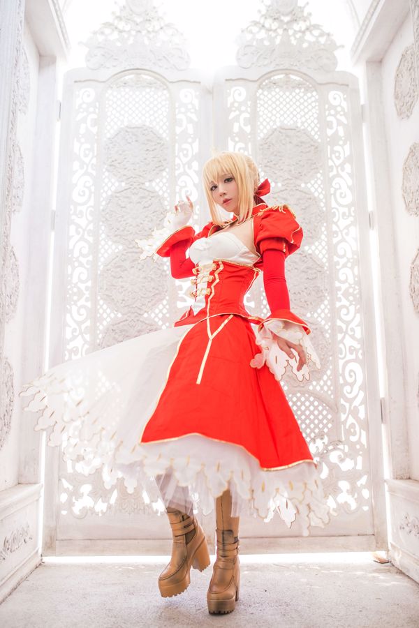 Coser Chihiro-sama "Abiti formali di Nerone"