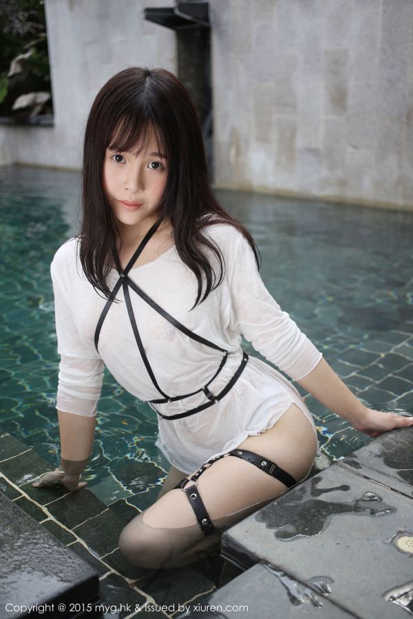 Evelyn "ถุงเท้าผ้าไหมสีดำ + สระว่ายน้ำตัวเปียก" [MyGirl] Vol.170